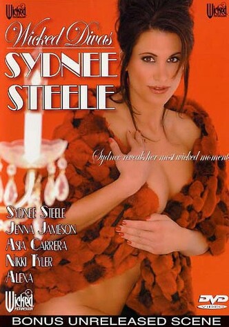 Wicked Divas: Sydnee Steele