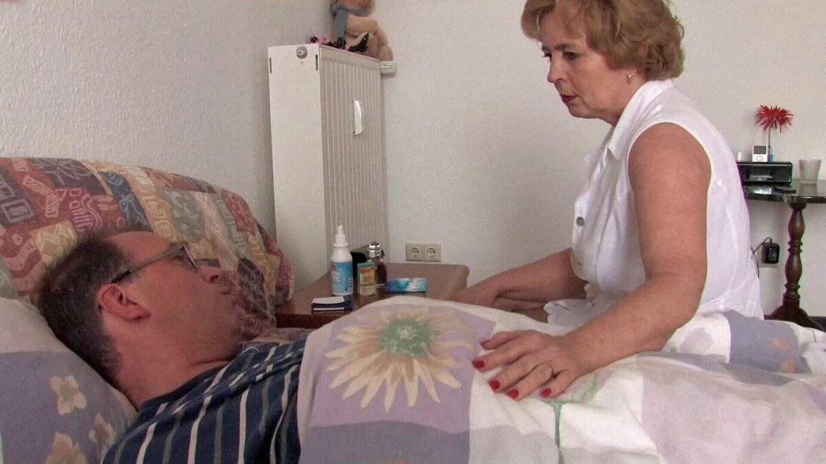 Frau Dr. Immergeil - Sie kuriert alle · HD Porn · KT Production | EROTIK.COM